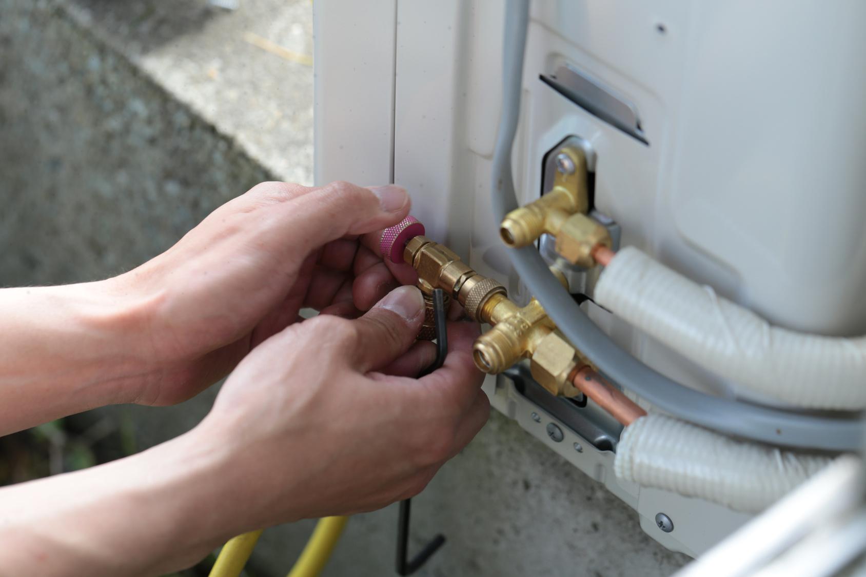 instalation pompe à chaleur industrielle air Montrouge